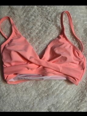 Cross-Front Bikini Top in Coral